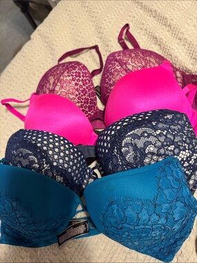 Victoria's Secret Lace & Smooth Push-Up Bra Set - Hot Pink, Navy, Teal
